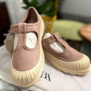 ZARA POINTED TOE SHOES